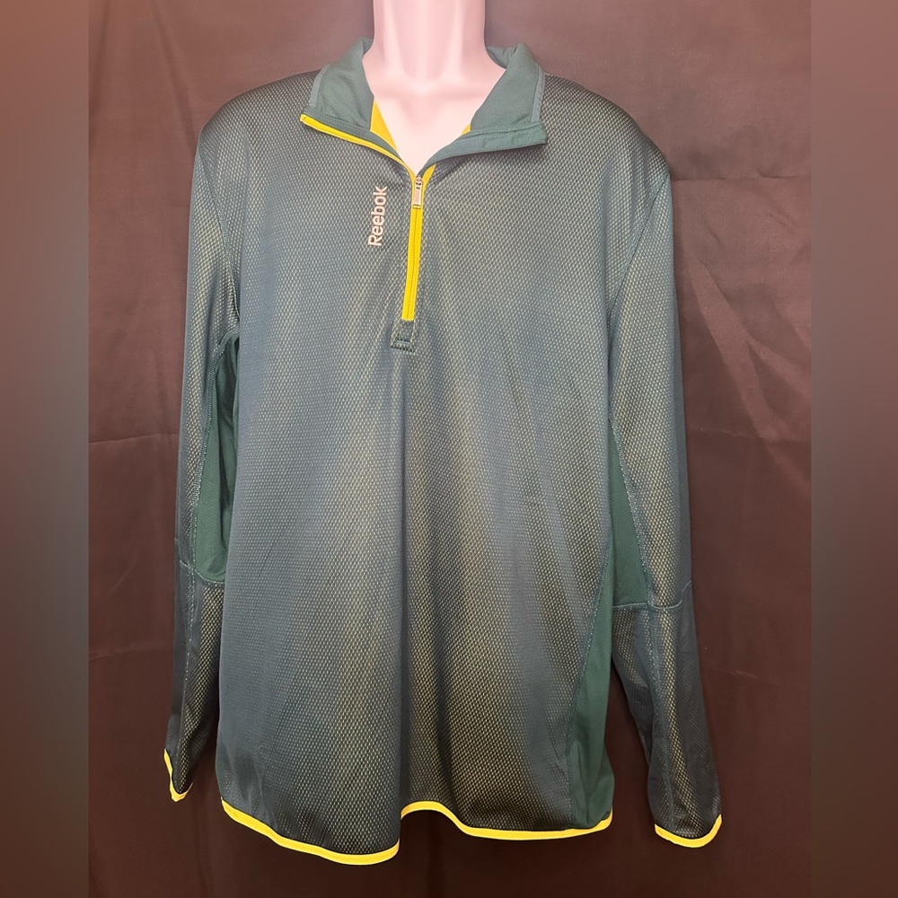 Reebok Quarter-Zip Athletic Pullover NWT